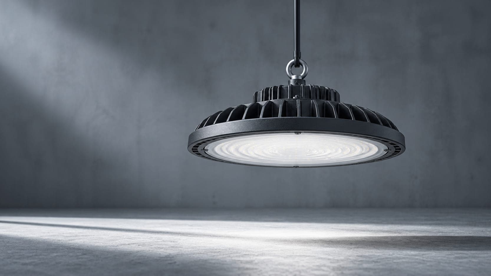 High bay LED luminaire